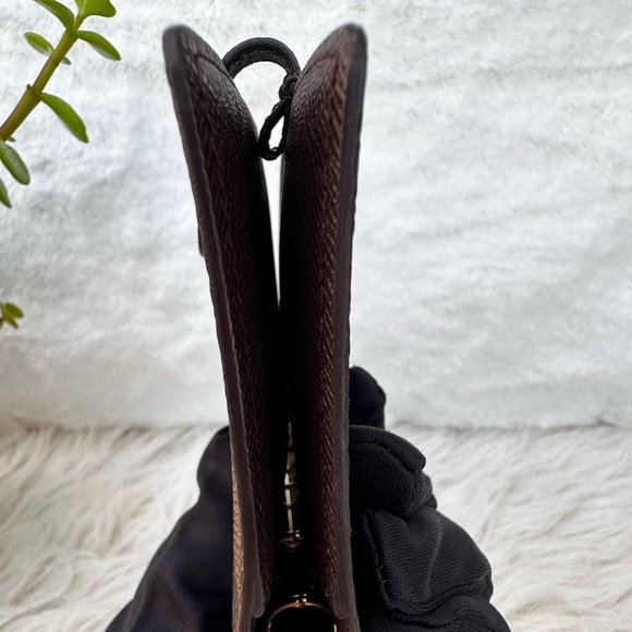 Louis Vuitton Damier Agenda - Picture 4 of 17